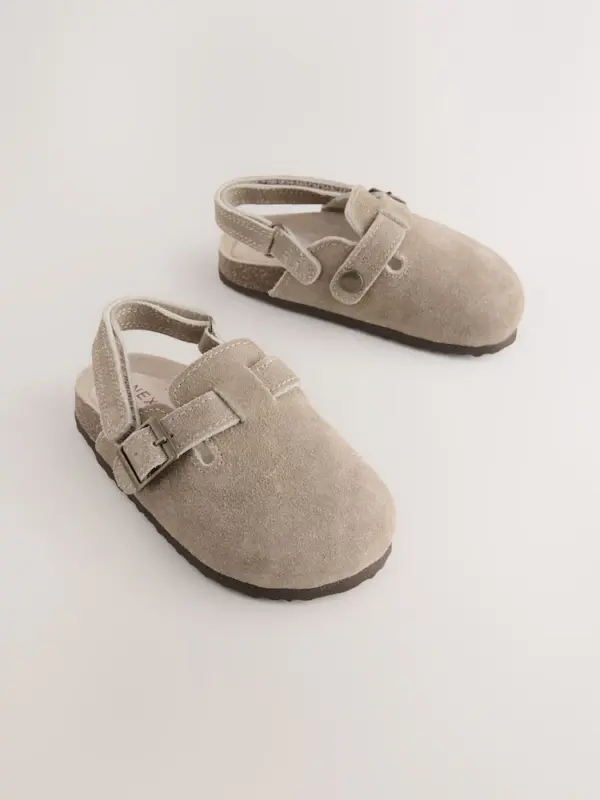 G18669s Chanclas niños *Size 25*